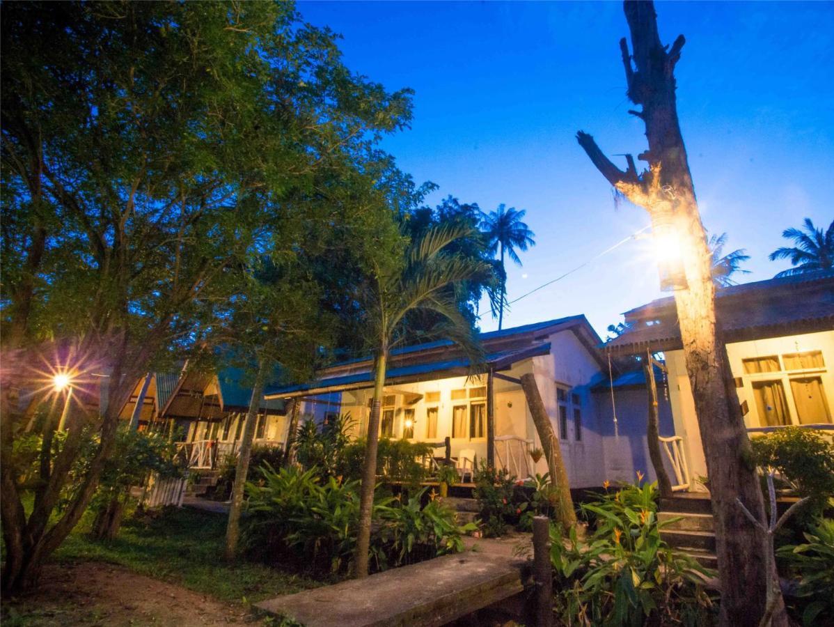 By Beach Resort Koh Samui Bagian luar foto
