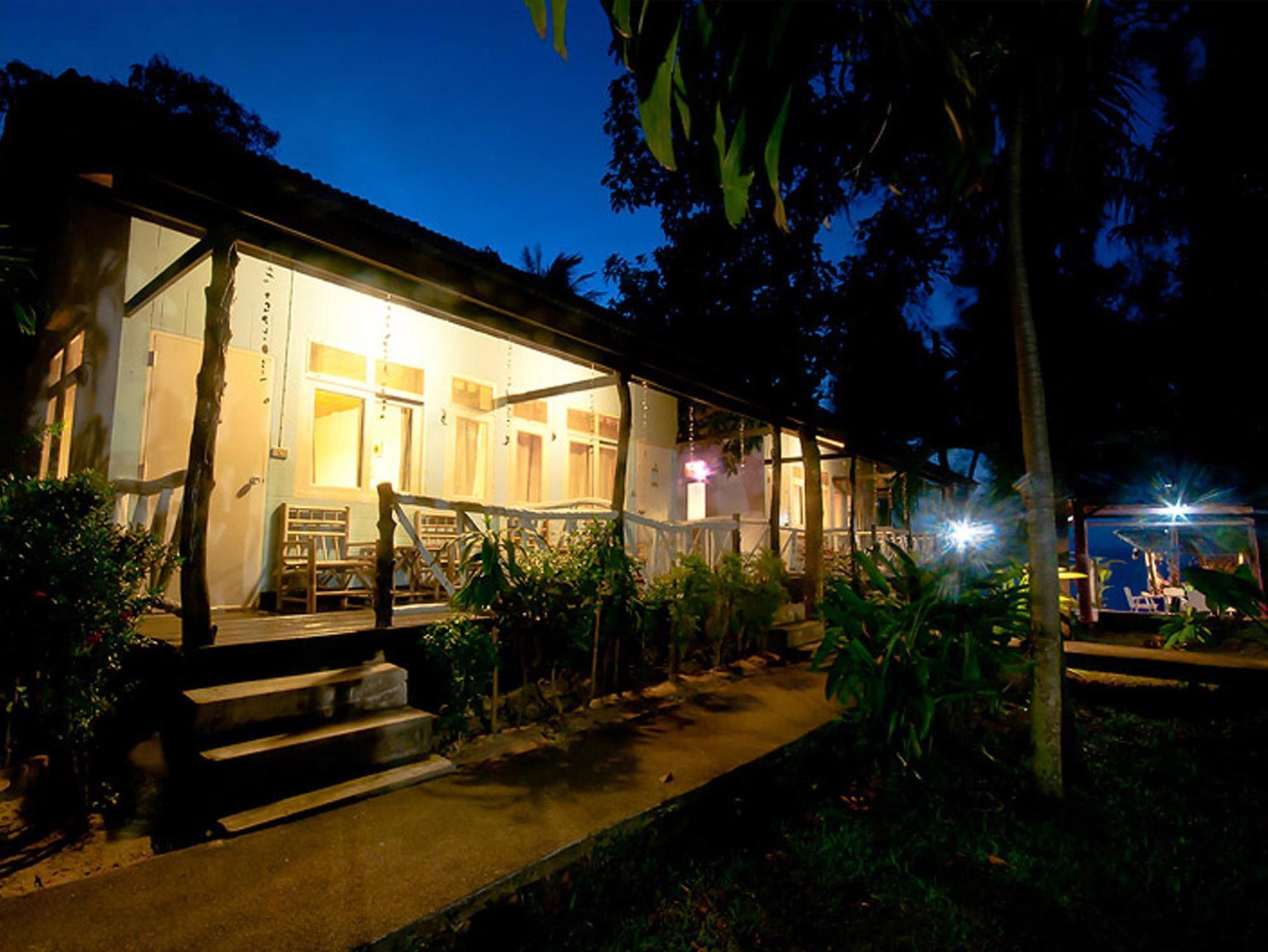 By Beach Resort Koh Samui Bagian luar foto