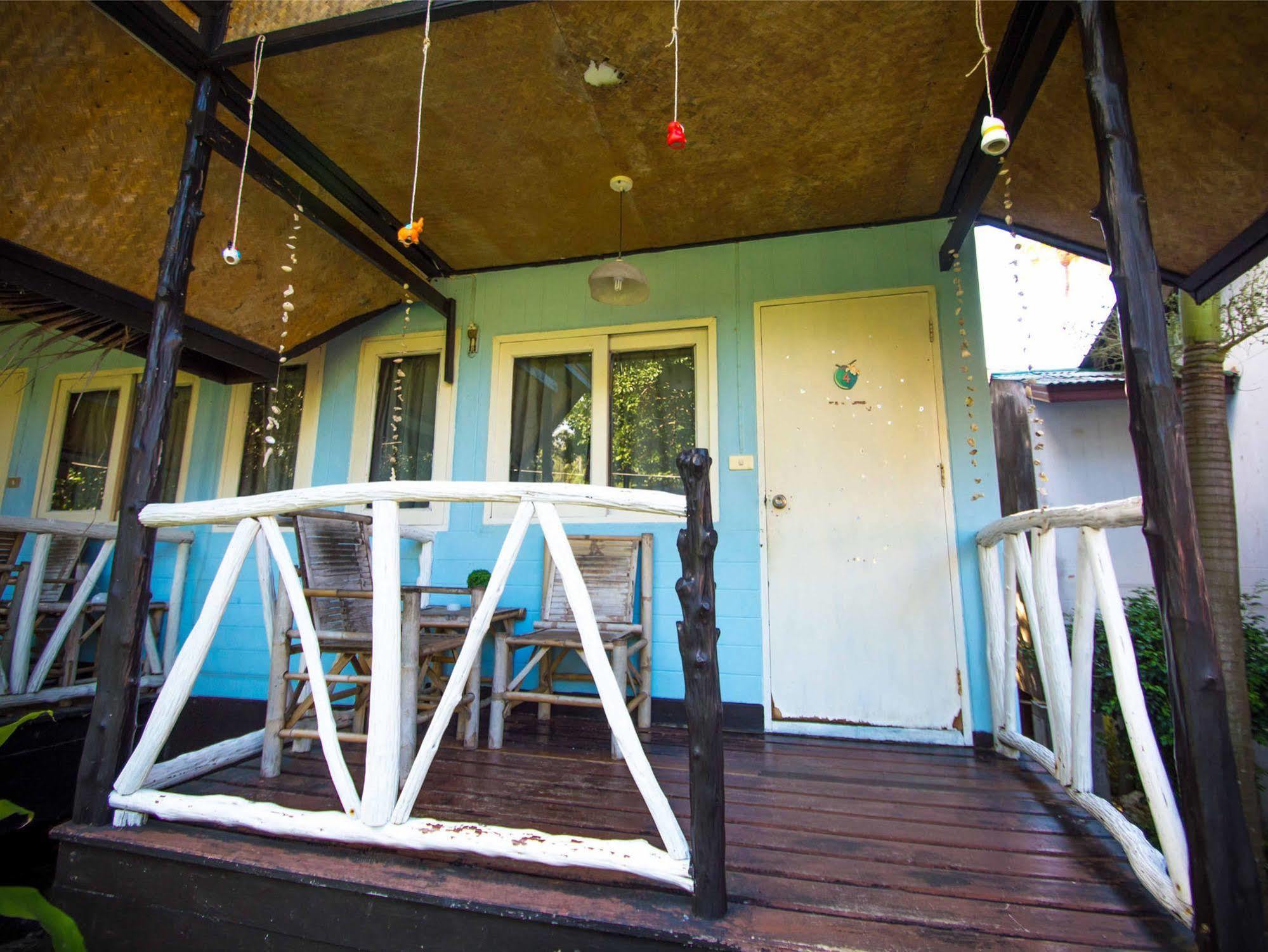 By Beach Resort Koh Samui Bagian luar foto